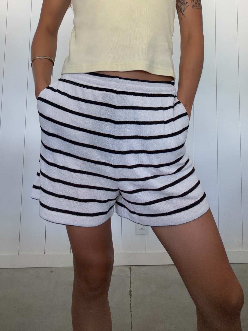 H&M SHORTS - Picture 3 of 5